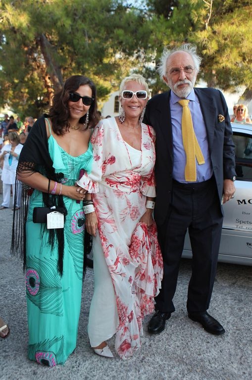 Οι λαμπεροί καλεσμένοι στο γάμο Νικολάου και Τατιάνας! 