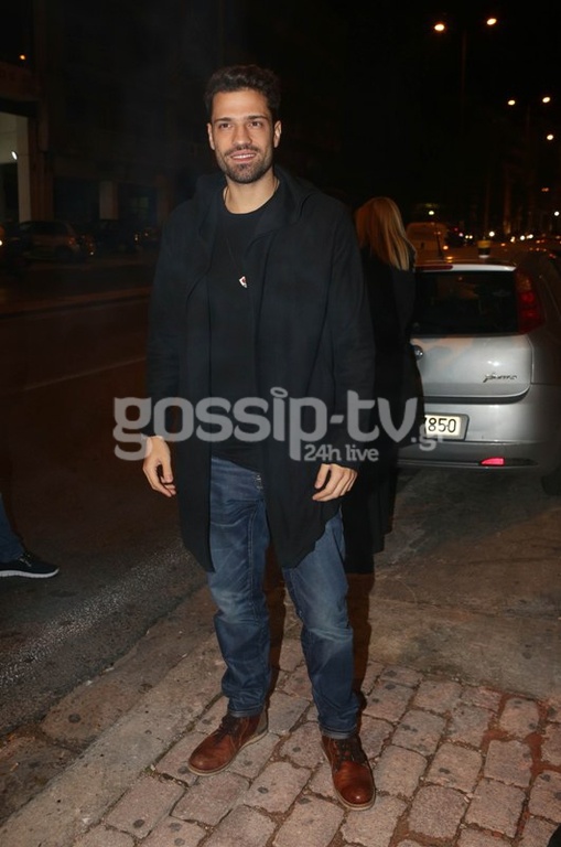 Πρεμιέρα «80΄s the musical»: Η σέξι Φουρέιρα, η εντυπωσιακή Καίτη και ο... έφηβος Γαρδέλης!