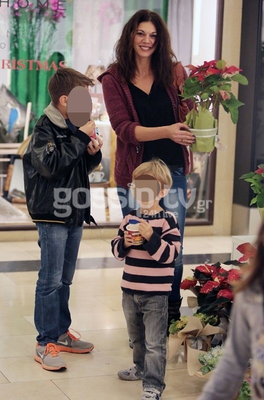 Σοφία Παθέκα: Βόλτα με την οικογένειά της