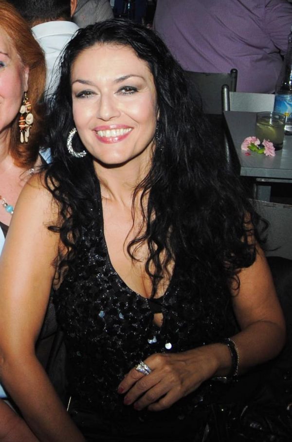 Ποιοι επώνυμοι διασκέδασαν στον Χολίδη και την Πάολα;