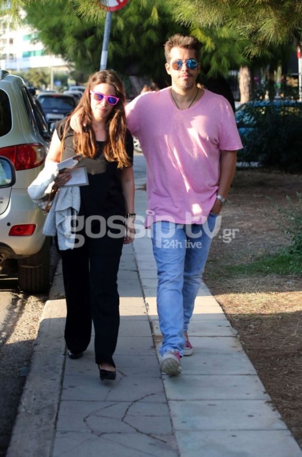 Αγκαλιά στην Γλυφάδα!