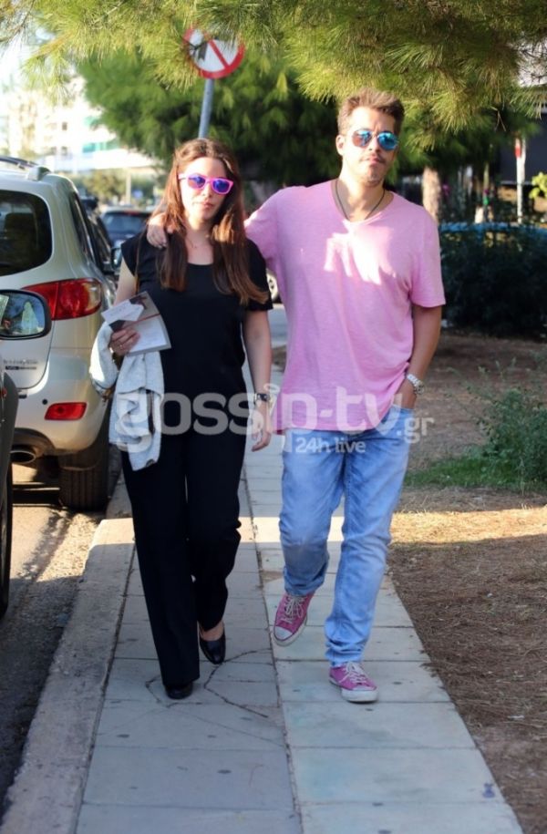 Αγκαλιά στην Γλυφάδα!