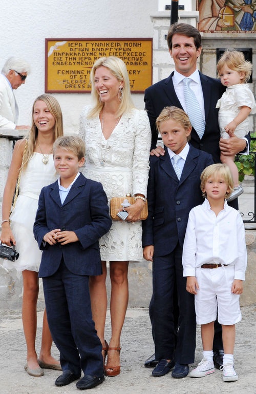 Όσα έγιναν στα βαφτίσια του εγγονού του τέως