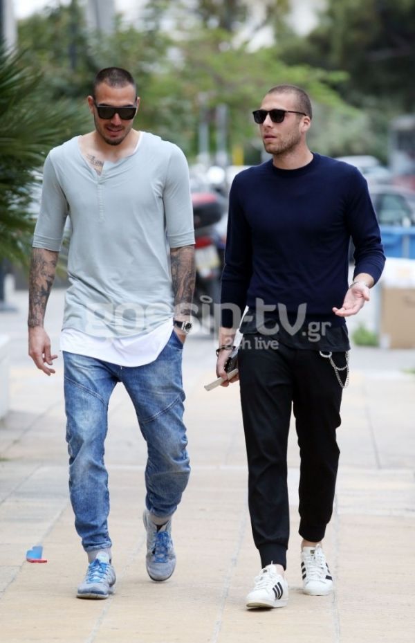 Βόλτα στην Γλυφάδα για Ρομπέρτο και Κασάμι