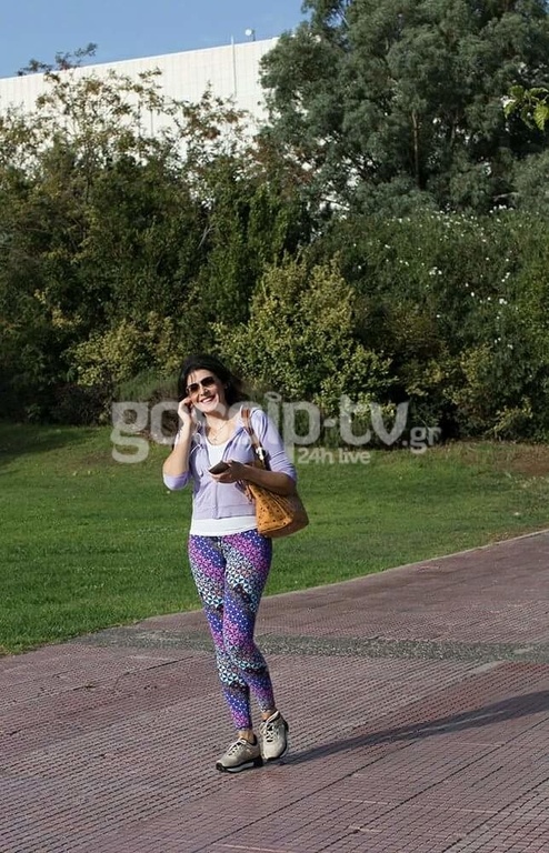 Πού πέτυχε ο φωτογραφικός φακός την όμορφη Μιμίκα;