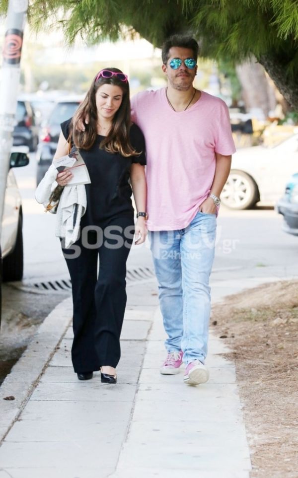 Αγκαλιά στην Γλυφάδα!