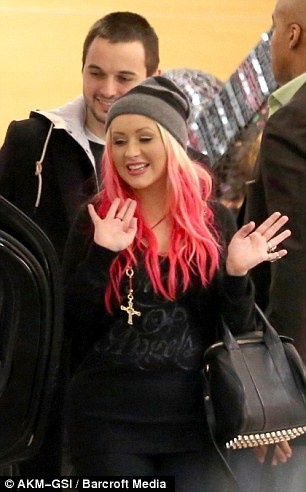 Η extreme αλλαγή στα μαλλιά της... 