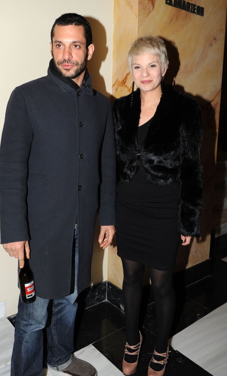 Η πρεμιέρα του Γιάννη Μπέζου και του Αιμίλιου Χειλάκη