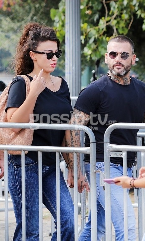 Χεράκι-χεράκι το ερωτευμένο ζευγάρι