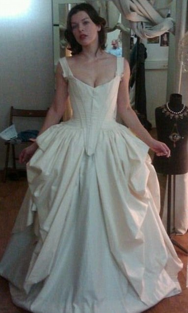 Οι μεταμορφώσεις της Milla Jovovich