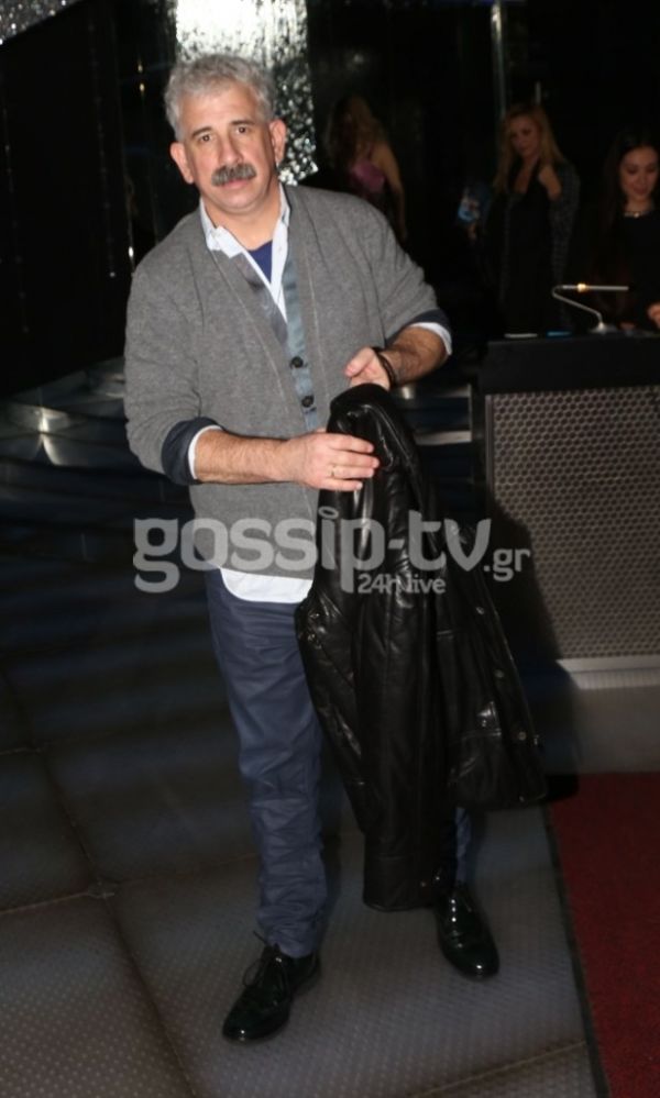 Βραδινή έξοδο για τον Πέτρο Φιλιππίδη!