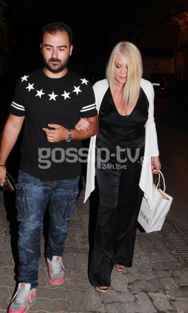 Γενέθλια με καλούς φίλους για τον Αργύρη Αγγέλου!