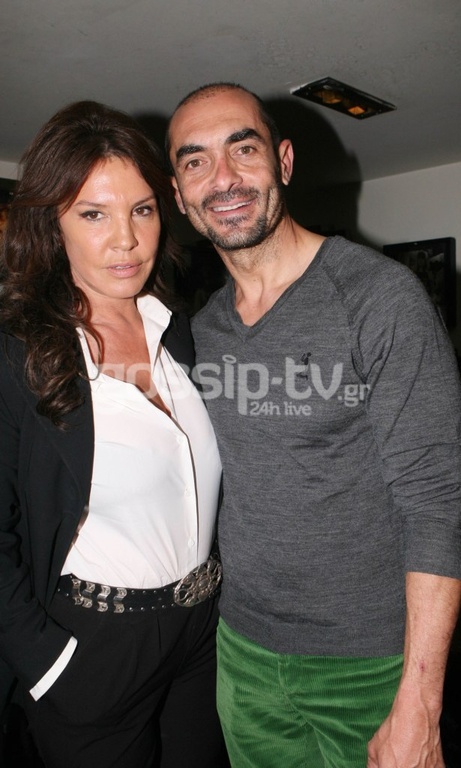 Γενέθλια για την εκπομπή της Τσίπα – Τρία χρόνια «Κόσμος ανάποδα»