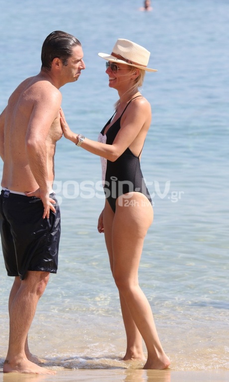 Ερωτευμένοι στη Μύκονο