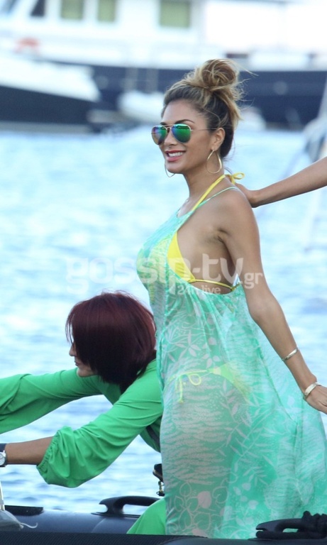 Nicole Scherzinger: Έκανε άνω – κάτω τη Μύκονο με τα καμώματα της
