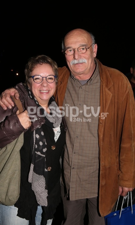 Επίσημη πρεμιέρα για την παράσταση «Ανύπαρκτοι φίλοι»