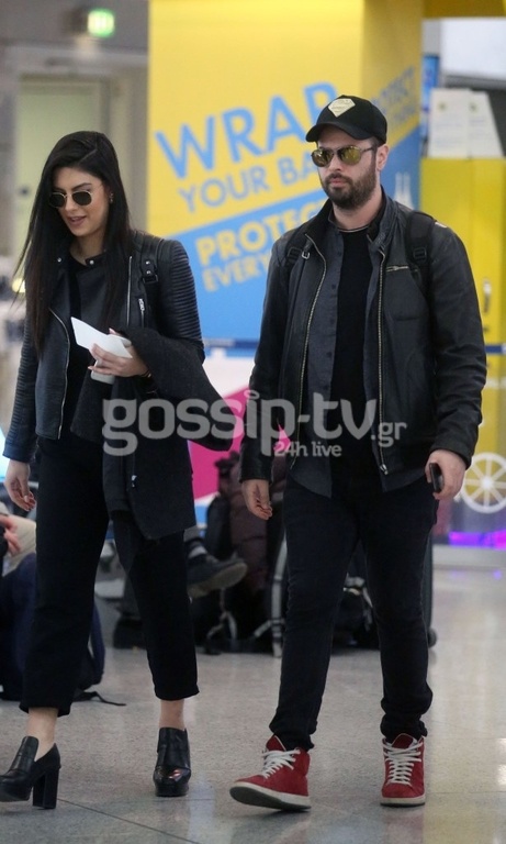 Γιώργος Παπαδόπουλος: Με το κορίτσι του στο αεροδρόμιο