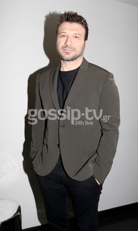  Λαμπερή πρεμιέρα: Ο ενθουσιώδης Γιάννης Πλούταρχος και η απαστράπτουσα Μελίνα Ασλανίδου!