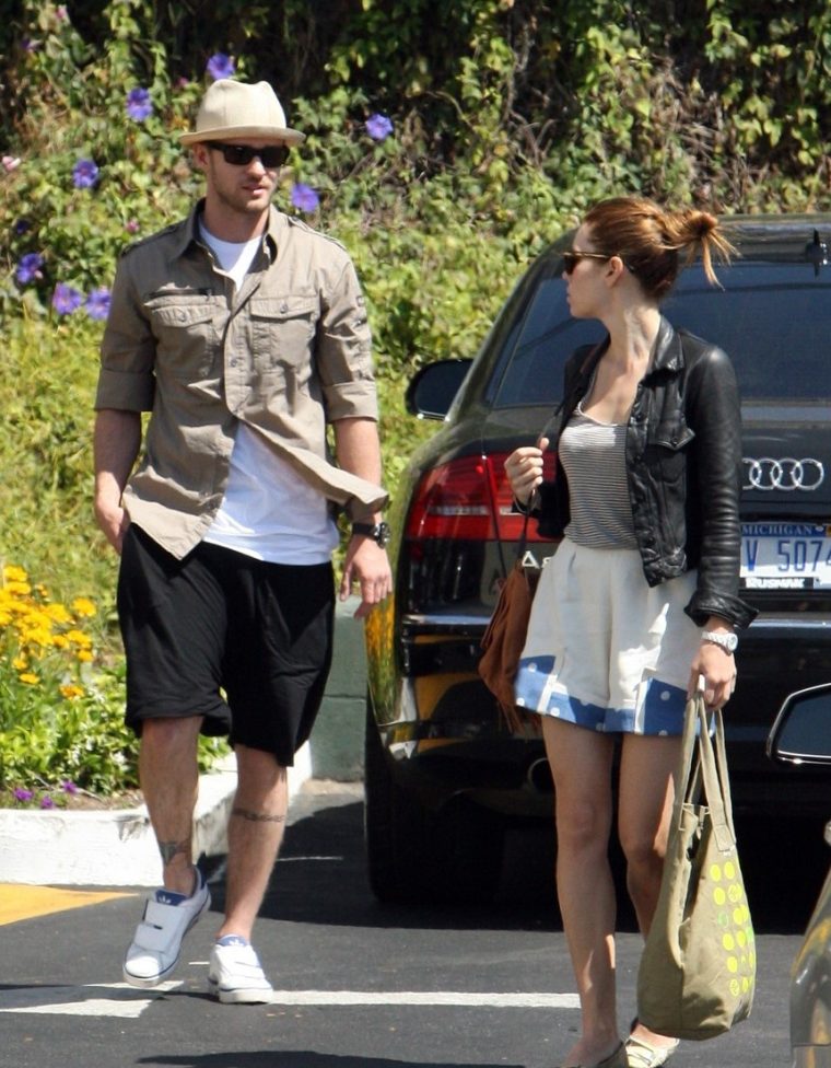 justin-timberlake-jessica-biel-fourth-of-july-12.jpg