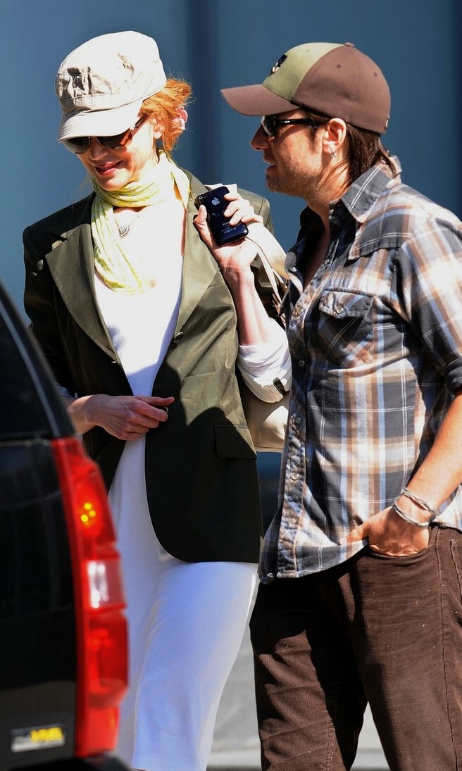 nicole-kidman-keith-urban-public-enemies-05.jpg