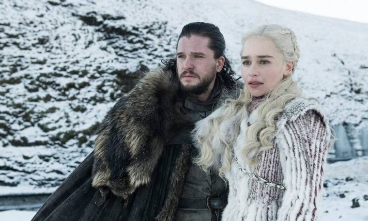 1675167994396-48688959-game-of-thrones-jon-and-dany.jpg