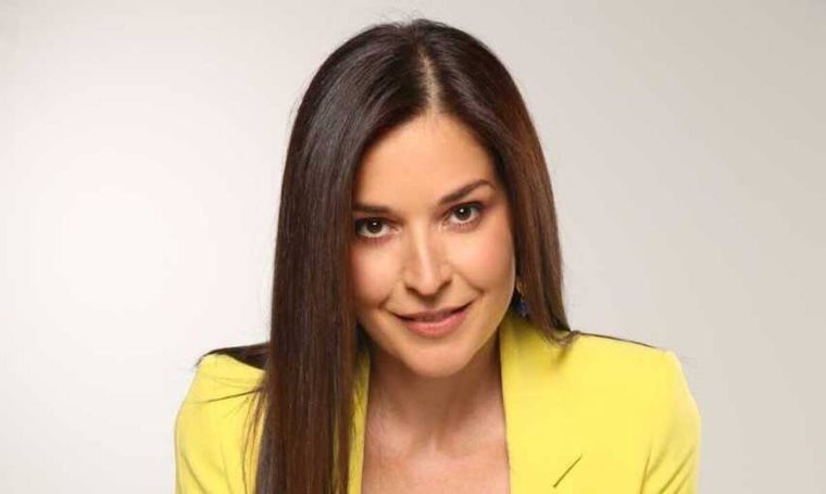 1675193286475-846868432-Kouroupi-3.jpg