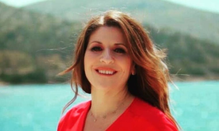 1675197119390-274741817-stella-konitopoulou.jpg