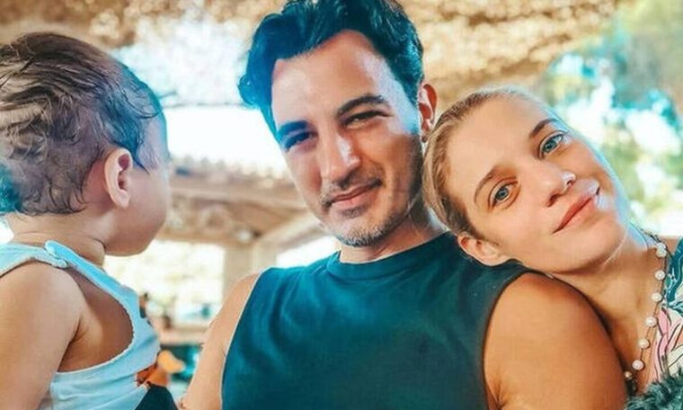 1675198604118-322314137-tzeni-theona-dimos-anastasiadis-gios.jpg