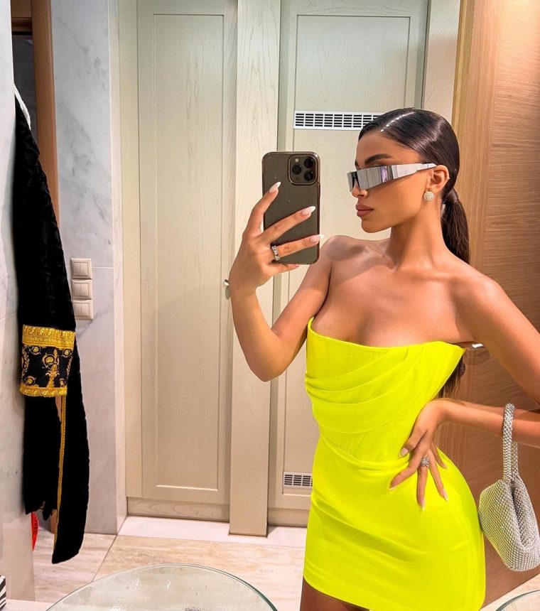 H σύντροφός του, Γιώτα Ιωαννίδου. 