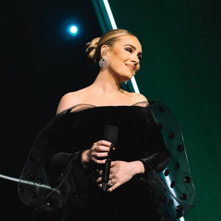 adele-3.jpg