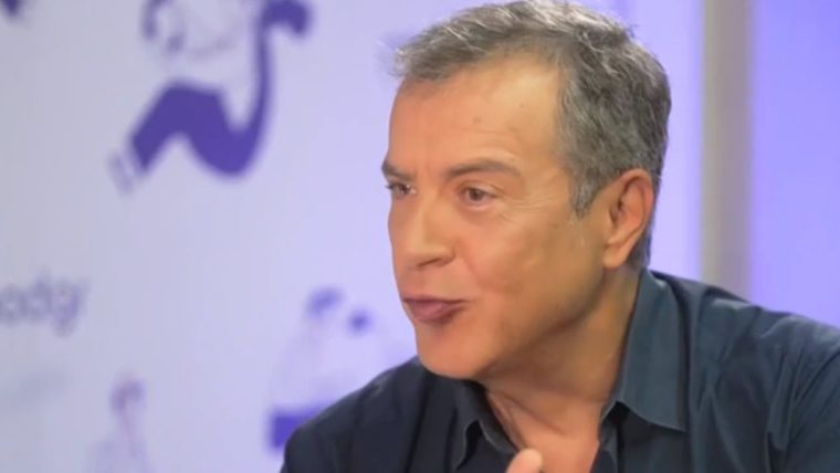 theodorakis-(1).jpg