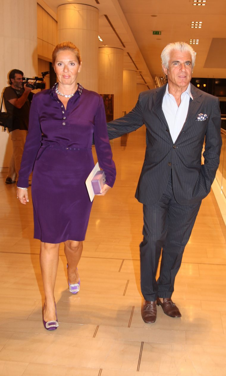 201210021235260.6278_ELENA_LIMPERI_ANTONIS_LIMPERIS_1102012.jpg