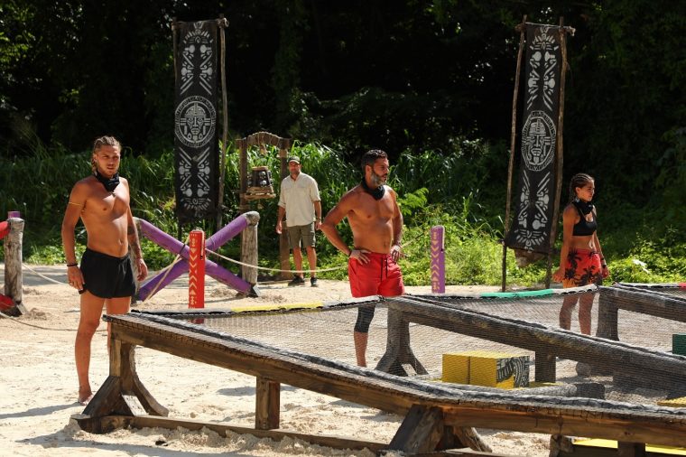 SURVIVOR-(03).jpg