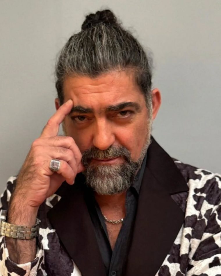 iatropoulosmixalis_official_1730211596_3489590247998879641_8590874558.jpg