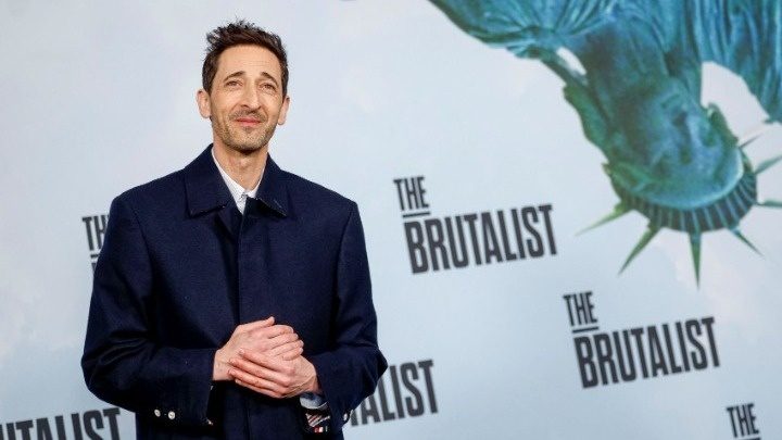 adrien-brody-ape-mpe.jpg