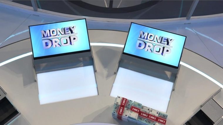 Money-Drop-(3).jpg