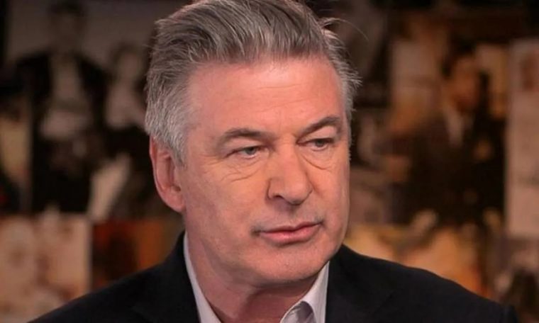 1675200309834-84409426-alec-baldwin.jpg
