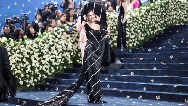 demi-moore-met-gala-ape-mpe.jpg
