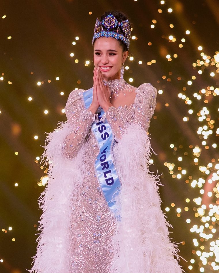 missworld_1748720965_3644858092048656085_4158820943.jpg