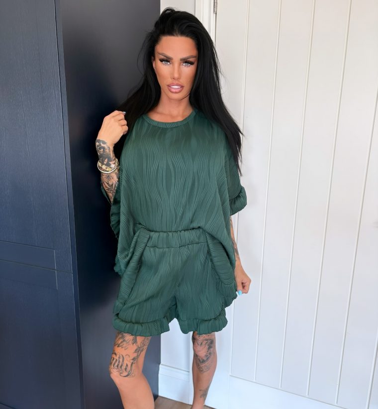 katieprice_1746474791_3626015820388511914_200479678.jpg