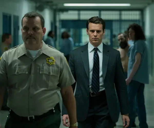 16mindhunter-walkup-articleLarge.jpg