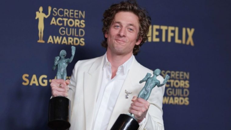 jeremy-allen-white-ape-mpe.jpg