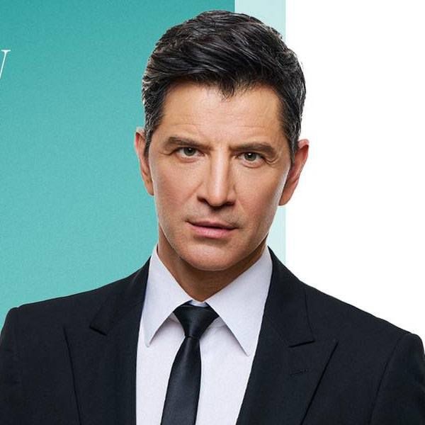 sakisrouvas.jpg