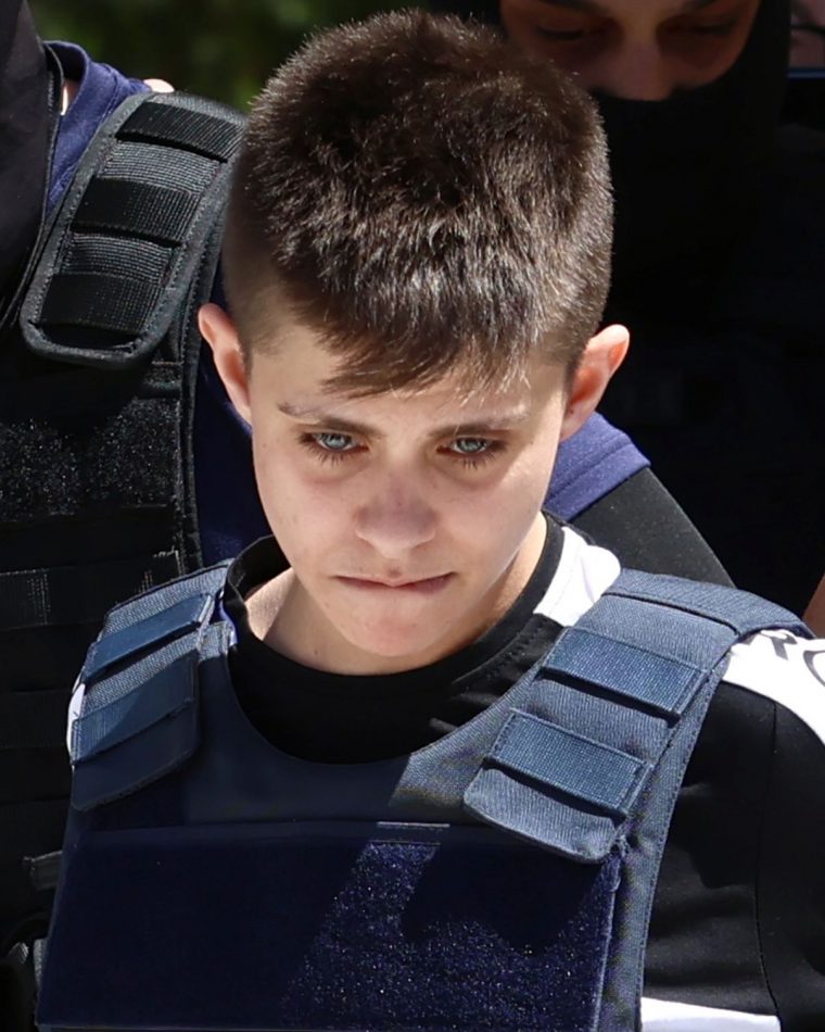 ΜΕΤΑΓΩΓΗ ΣΤΙΣ ΦΥΛΑΚΕΣ ΚΟΡΥΔΑΛΛΟΥ ΤΗΣ ΕΙΡΗΝΗΣ ΜΟΥΡΤΖΟΥΚΟΥ ΜΕΤΑ ΤΗΝ ΠΡΟΦΥΛΑΚΙΣΗ ΤΗΣ ΓΙΑ ΤΗΝ ΥΠΟΘΕΣΗ ΤΗΣ ΔΟΛΟΦΟΝΙΑΣ ΤΩΝ ΒΡΕΦΩΝ ΣΤΗΝ ΑΜΑΛΙΑΔΑ