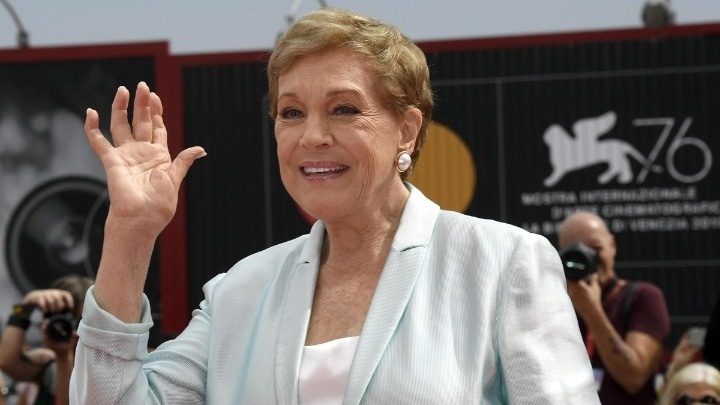 julie-andrews-ape-mpe.jpg