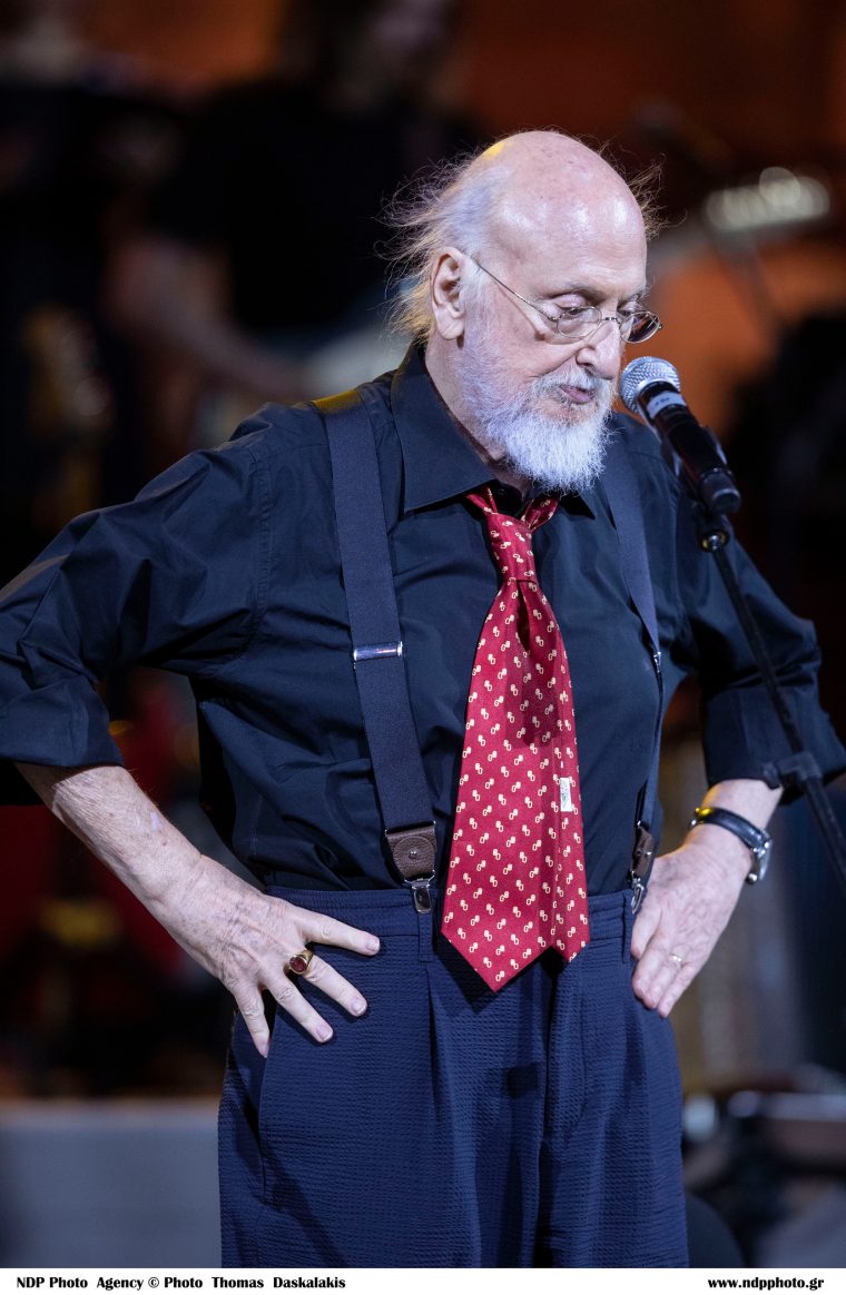 1761390556446-57054615-savvopoulos.jpg