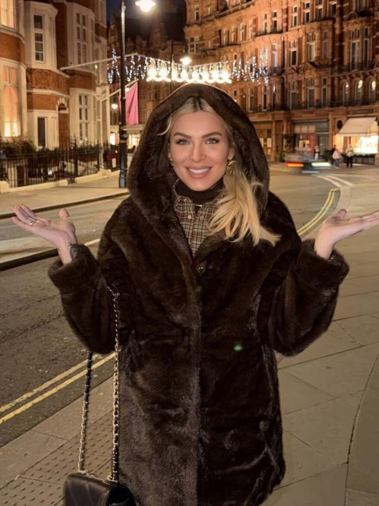 Κατερίνα Καινούργιου και Παναγιώτης Κουτσουμπής: Το φωτογραφικό άλμπουμ από το ταξίδι τους στο Λονδίνο 