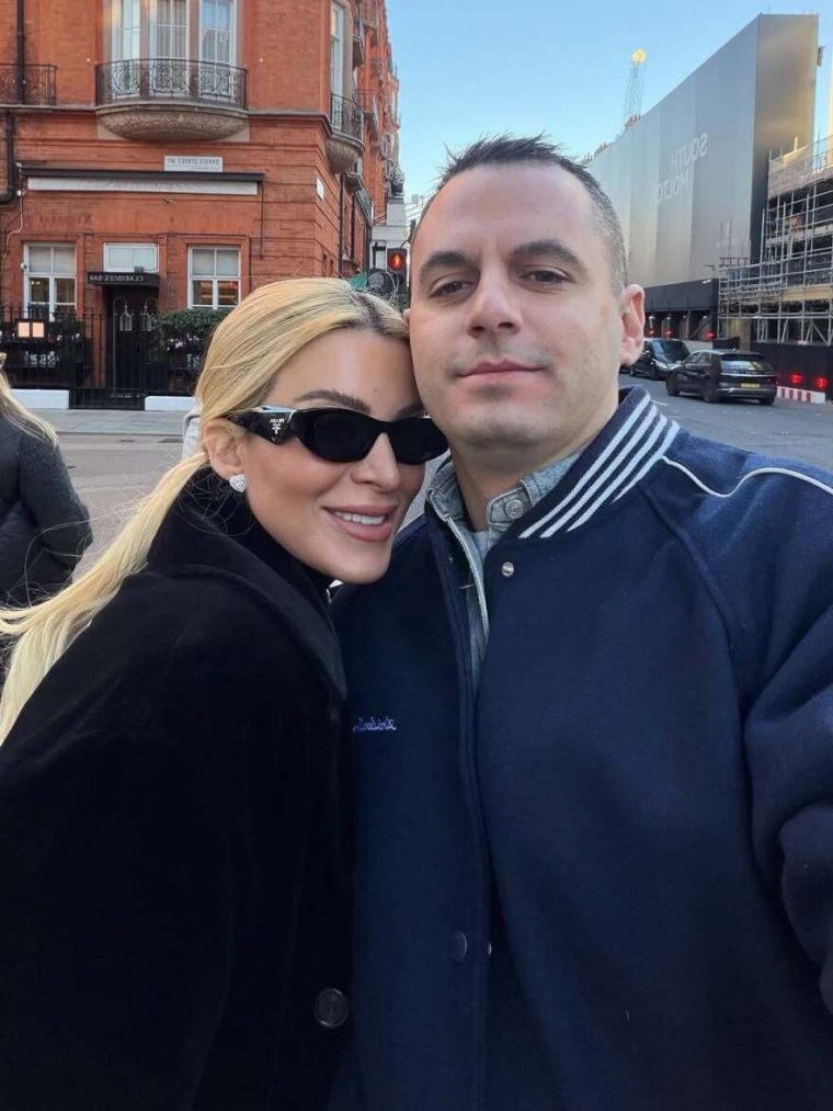 Κατερίνα Καινούργιου και Παναγιώτης Κουτσουμπής: Το φωτογραφικό άλμπουμ από το ταξίδι τους στο Λονδίνο 