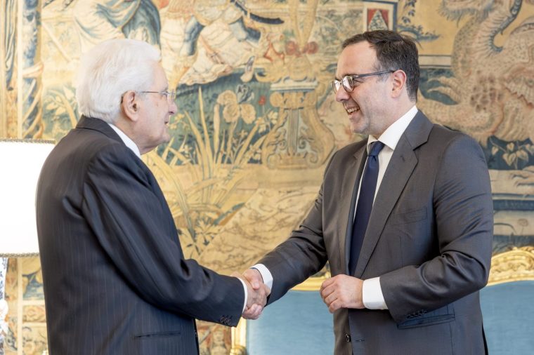 sergio-mattarella-8odwrhs-kyriakoy-2.jpg