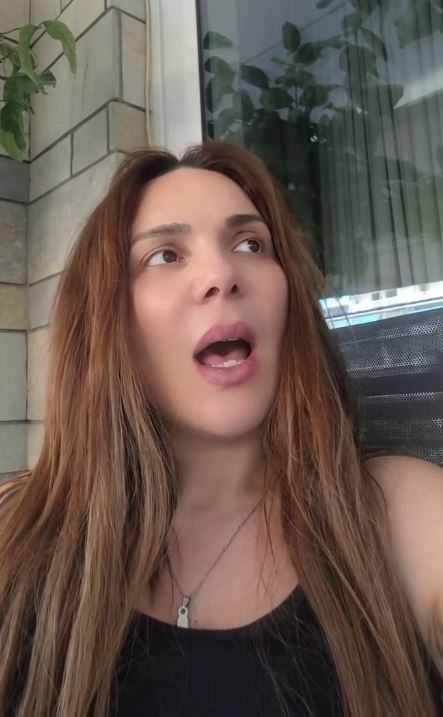 eleana.jpg